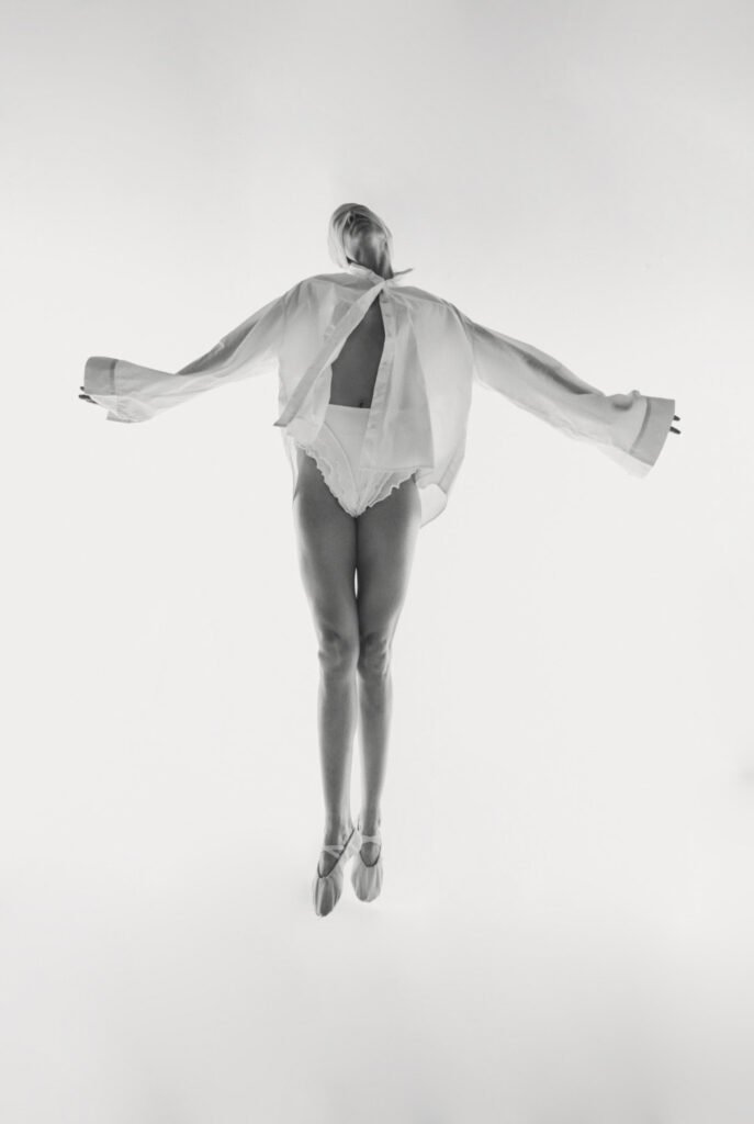 El ballet y la moda en diálogo: cuando el movimiento del cuerpo transforma la tela en arte